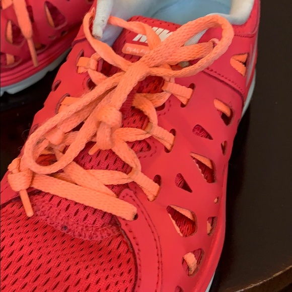 Nike Dual Fusion Running Sneakers - Picture 7 of 7